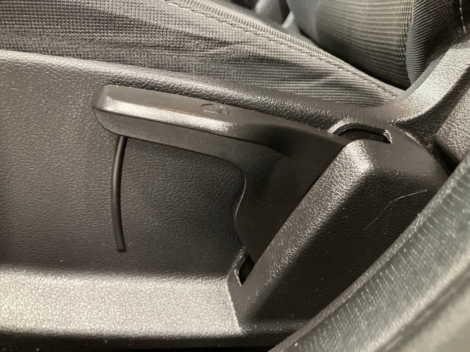 Thumbnail: 2014 Ford Focus - 11