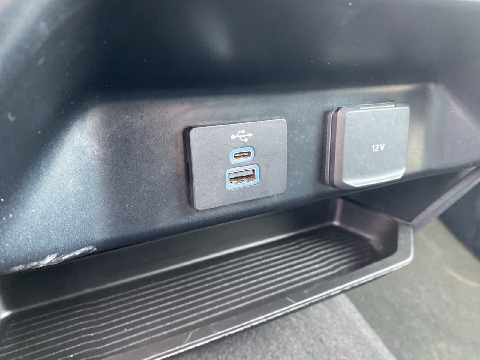 Thumbnail: 2024 Ford Econoline - 26