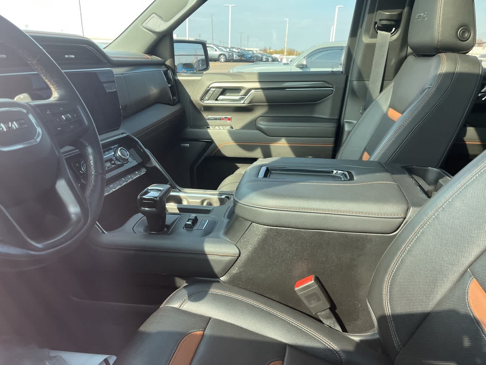 Thumbnail: 2022 GMC Sierra 1500 - 28