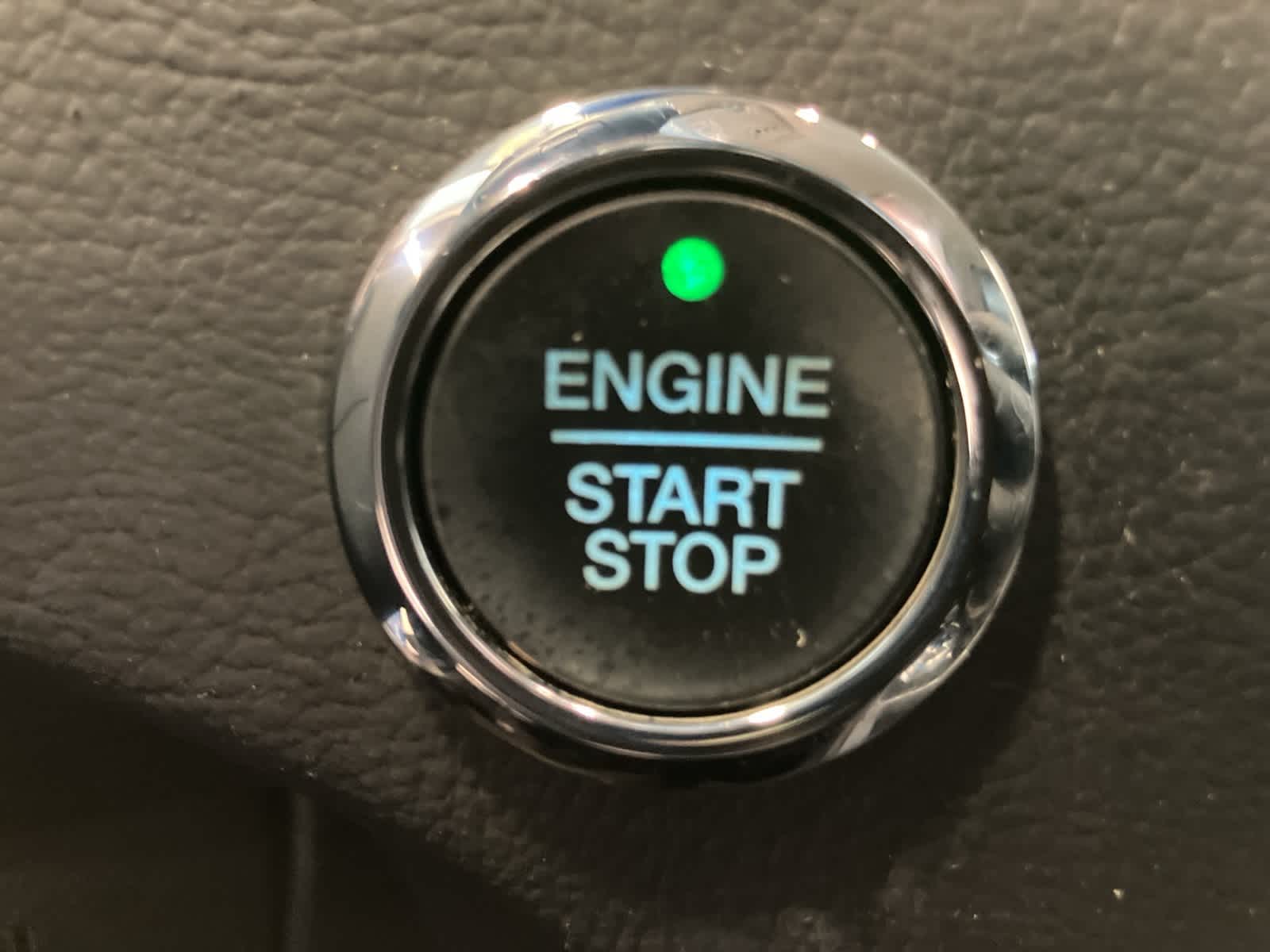 Thumbnail: 2020 Ford Edge - 19