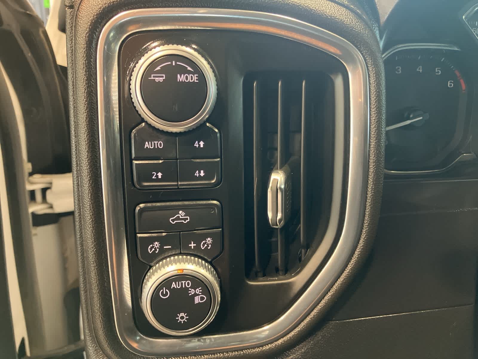 Thumbnail: 2020 GMC Sierra 1500 - 12