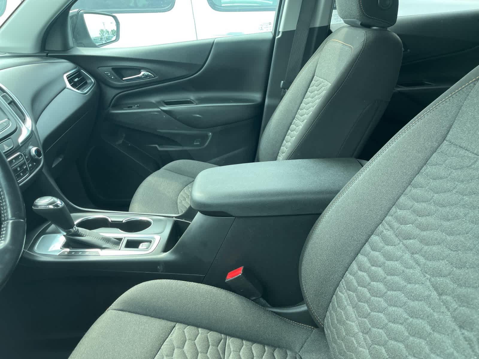 Thumbnail: 2021 Chevrolet Equinox - 23