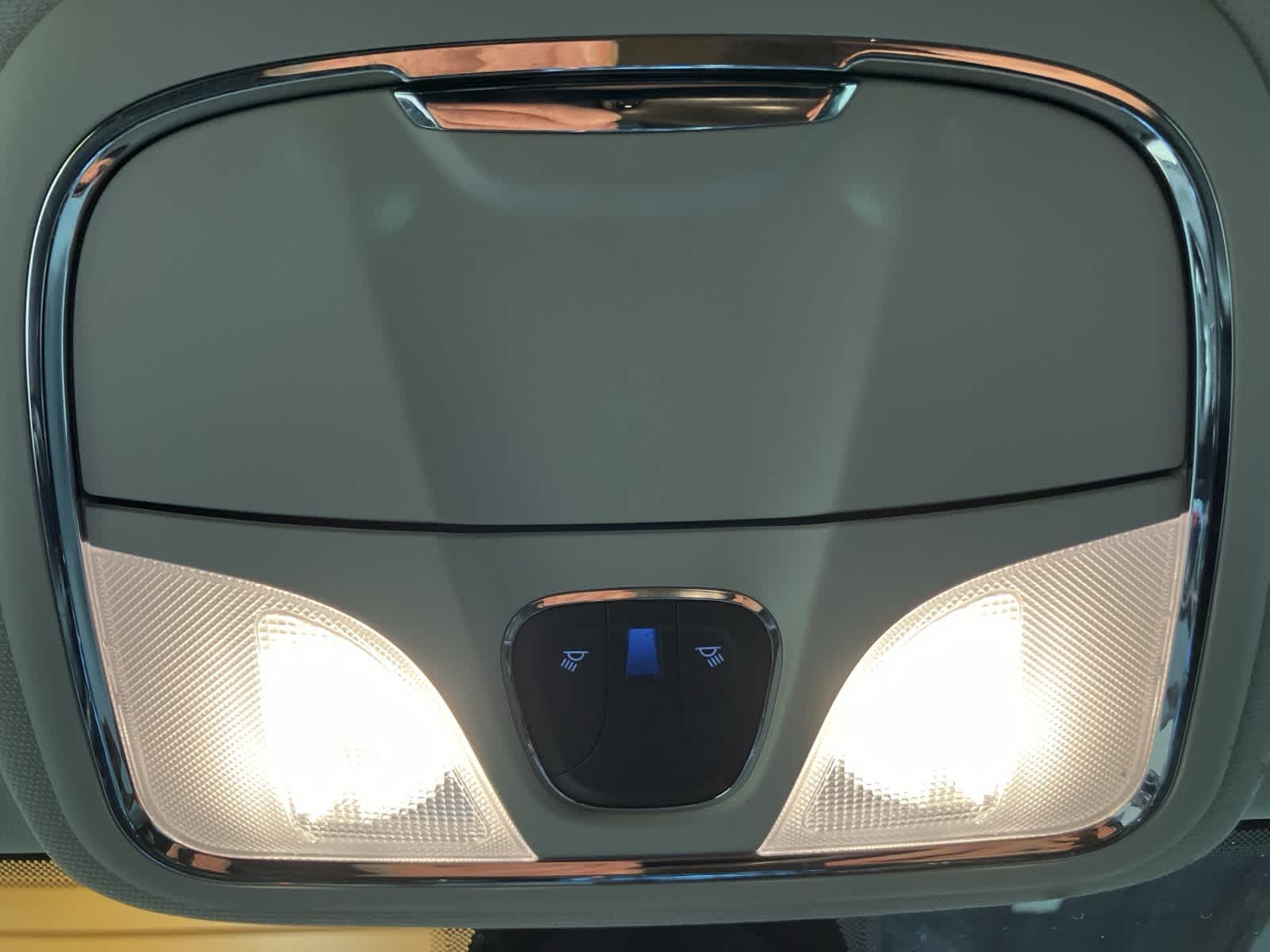 Thumbnail: 2020 Jeep Cherokee - 20