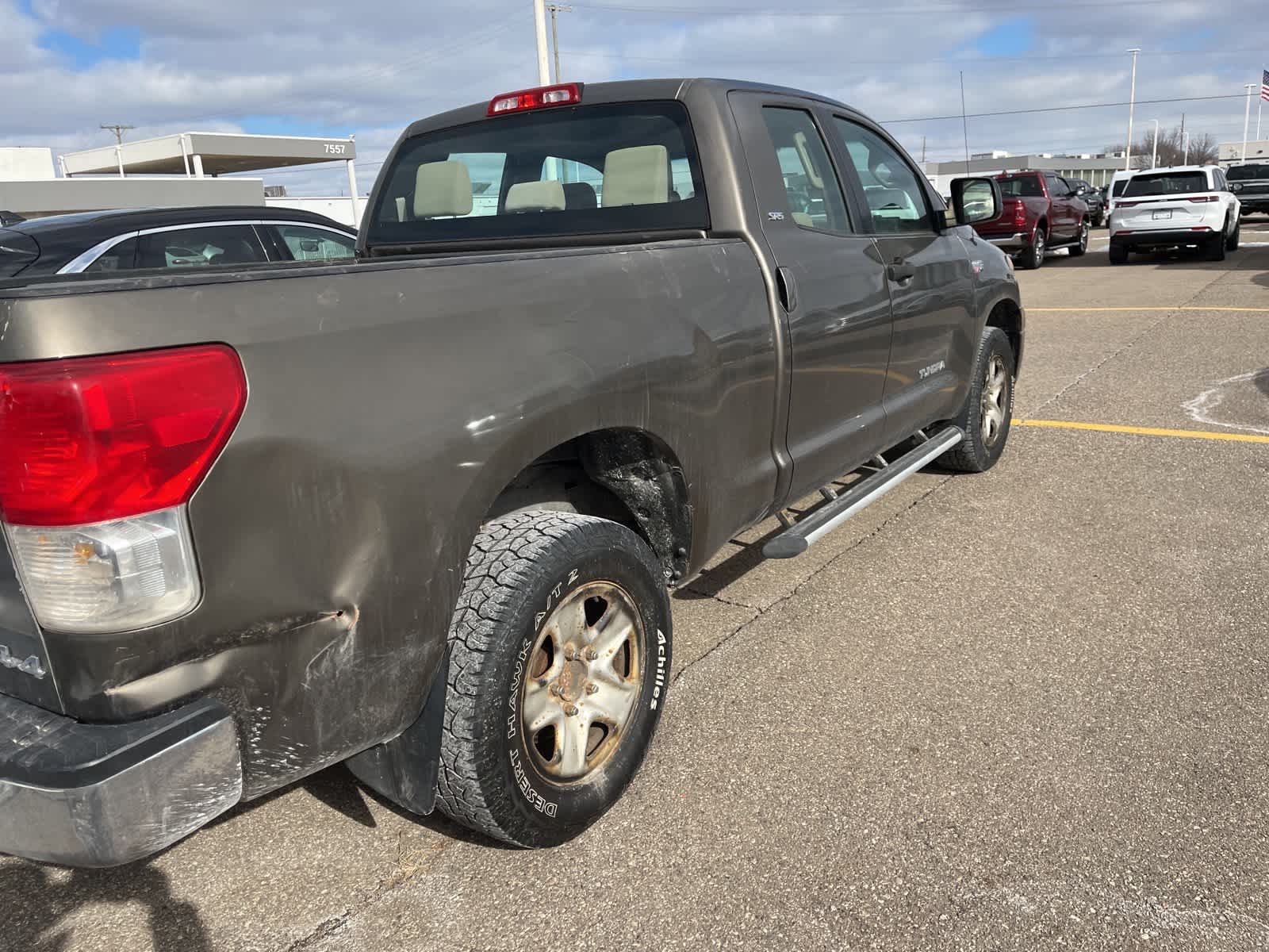 Thumbnail: 2010 Toyota Tundra - 15