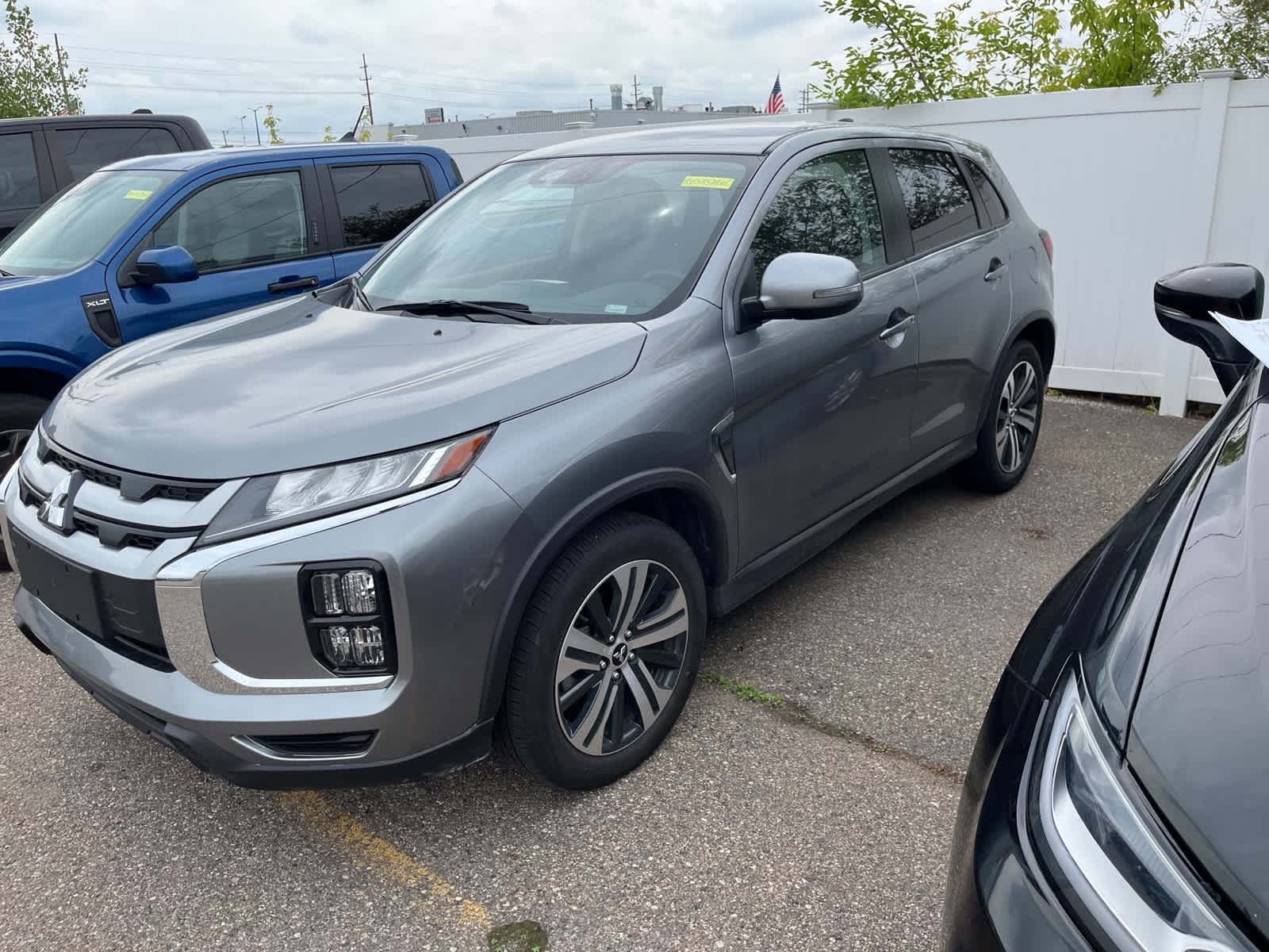 Thumbnail: 2024 Mitsubishi Outlander Sport - 4