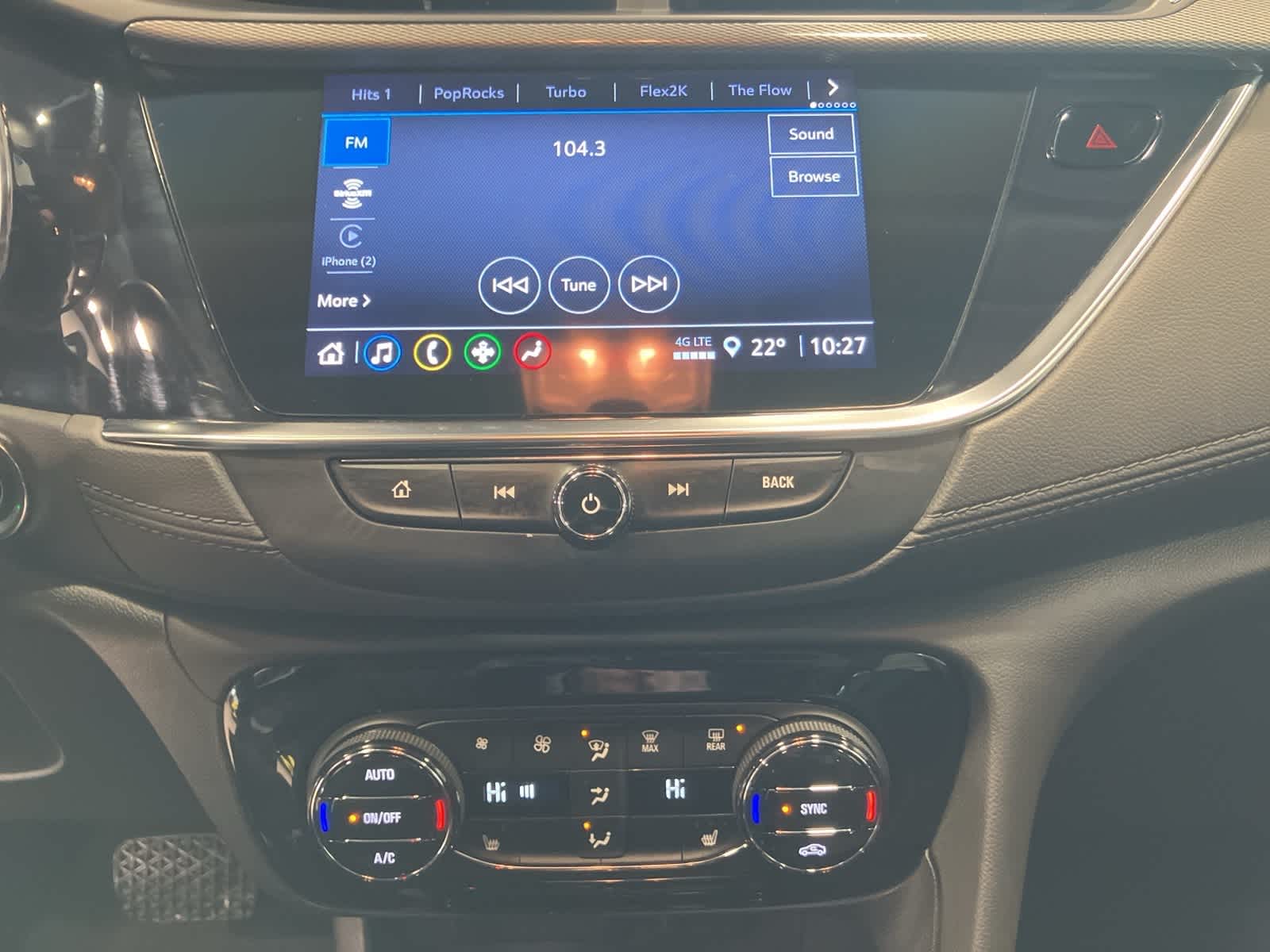 Thumbnail: 2022 Buick Encore GX - 19