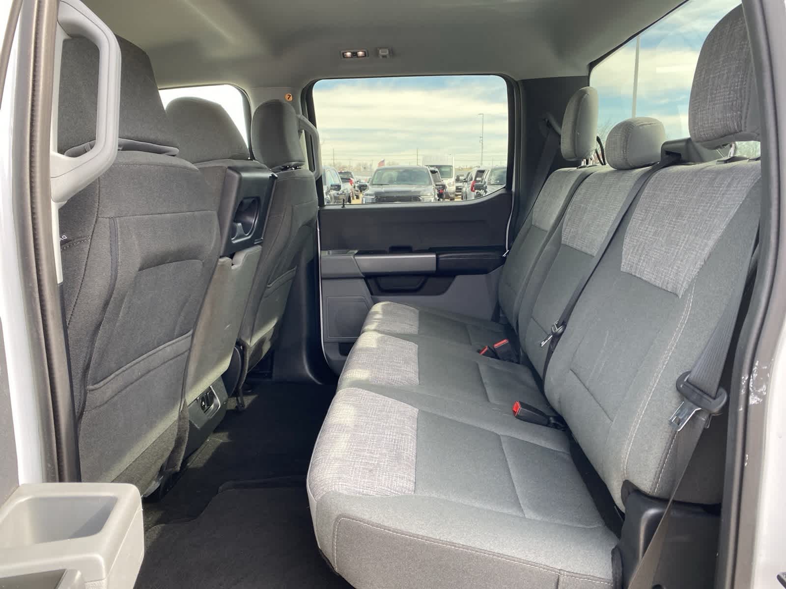 Thumbnail: 2024 Ford Econoline - 27