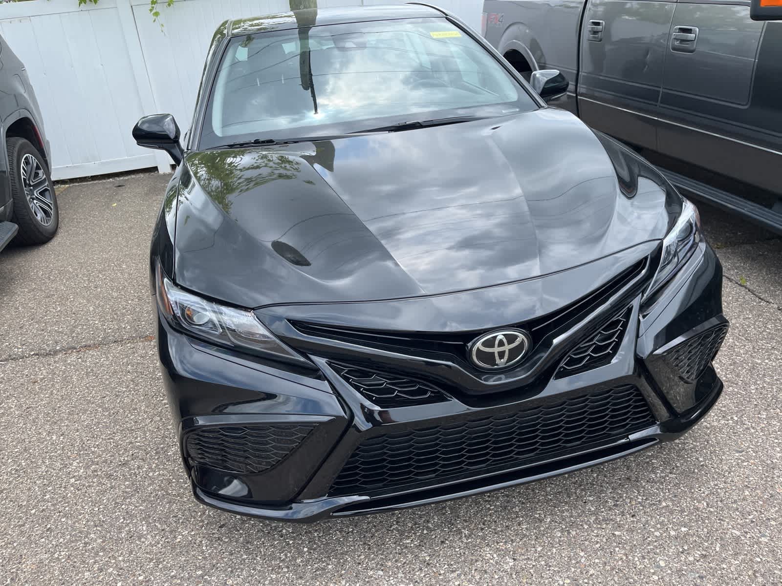 Thumbnail: 2023 Toyota Camry - 20