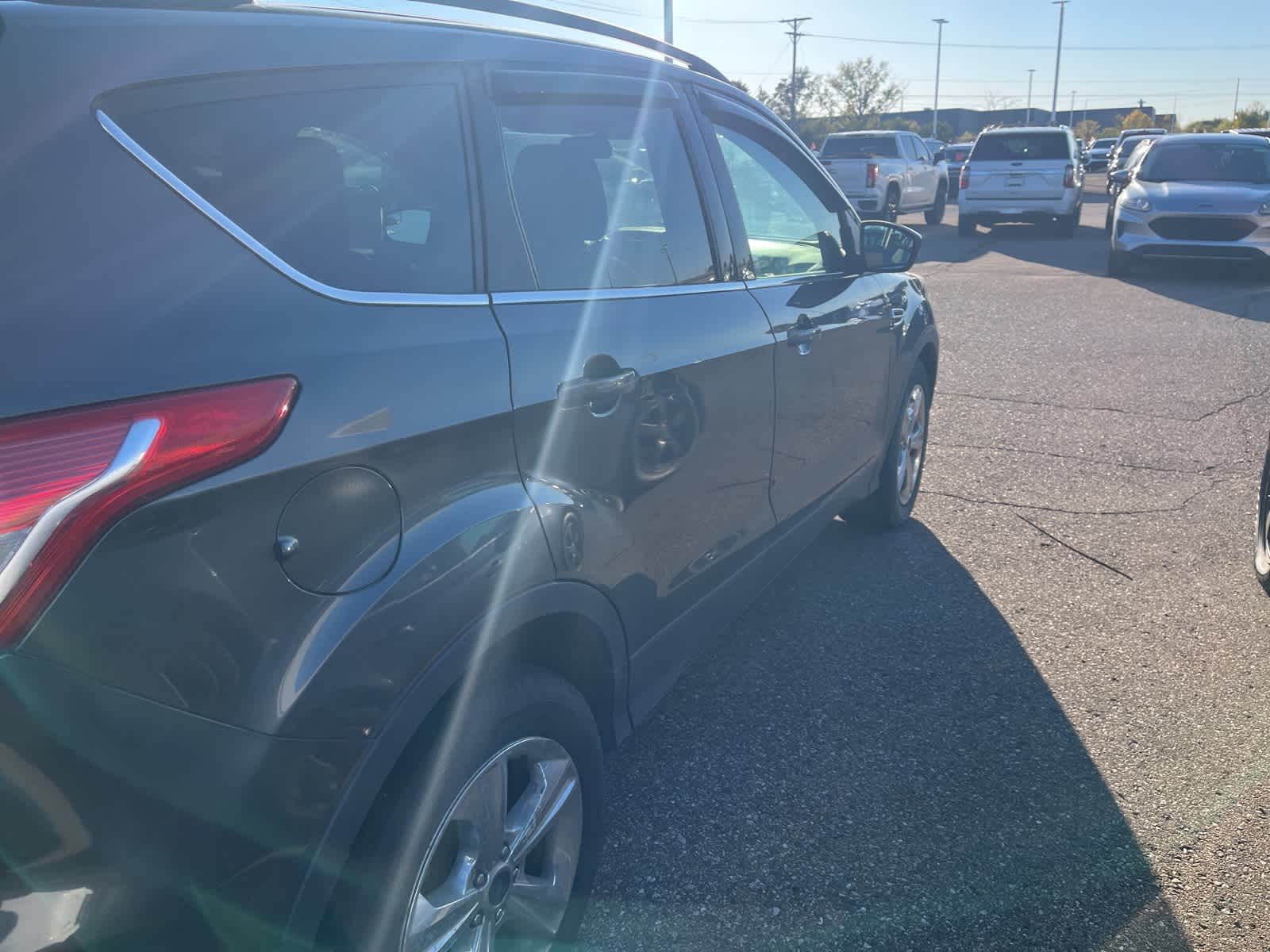 Thumbnail: 2016 Ford Escape - 15