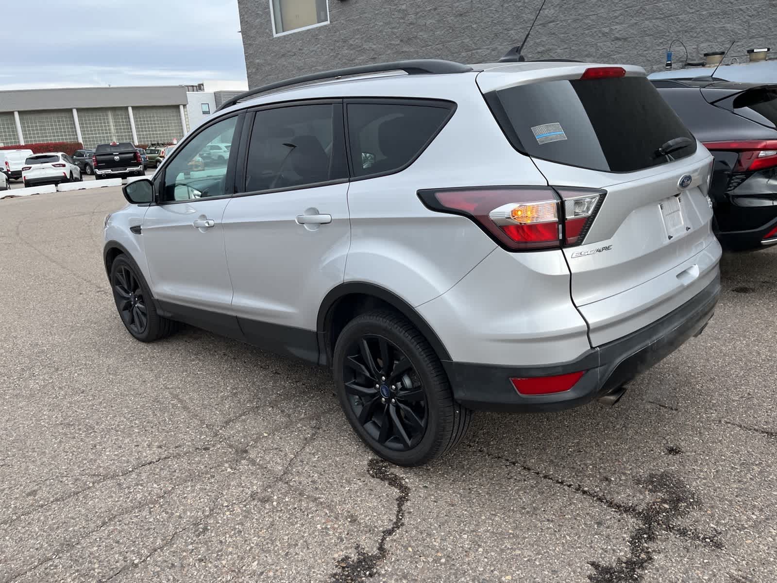 Thumbnail: 2018 Ford Escape - 12