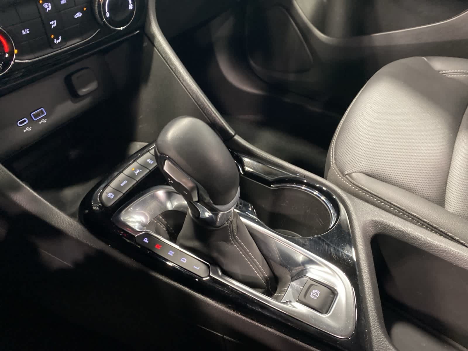 Thumbnail: 2024 Buick Encore GX - 24