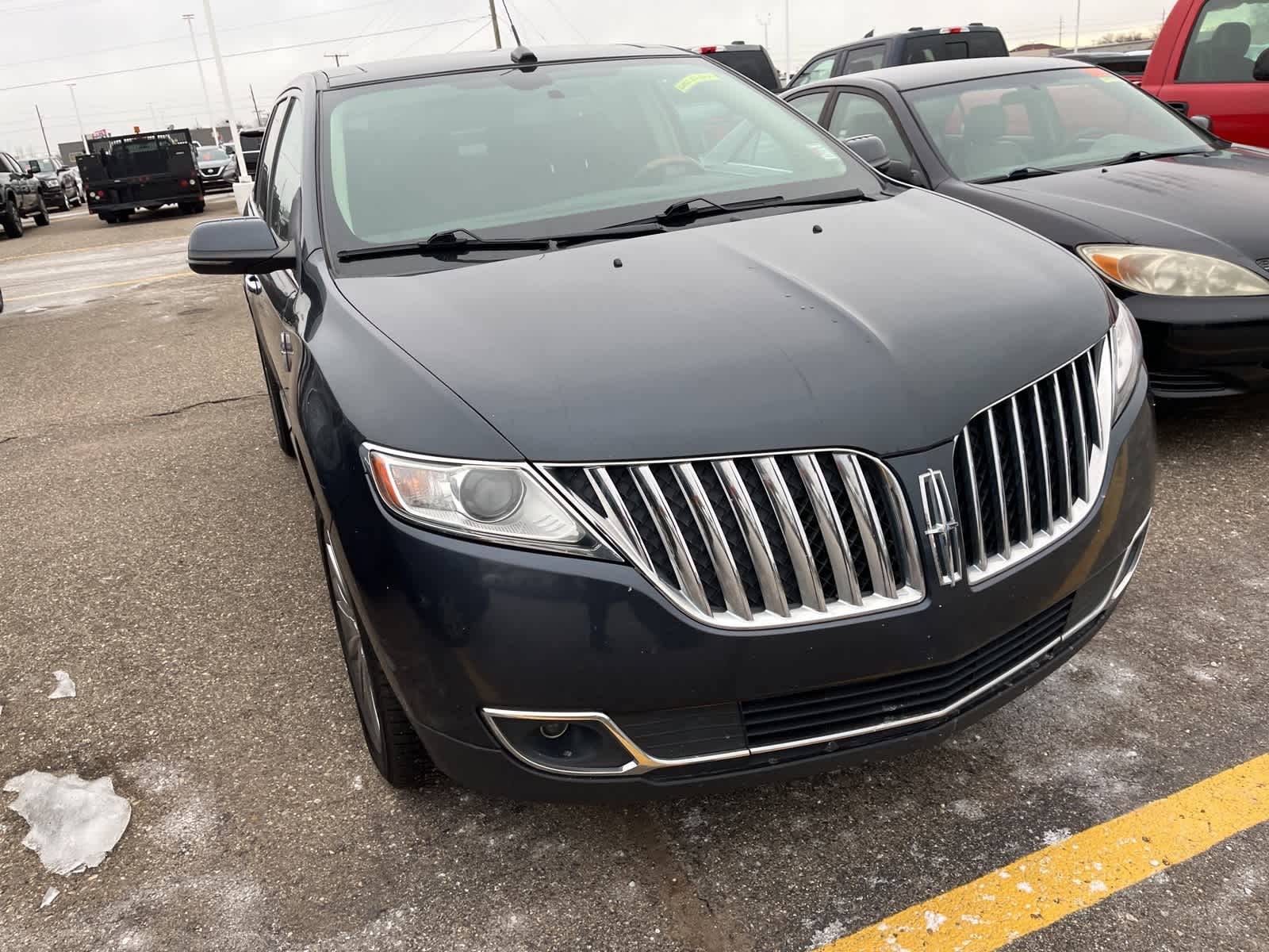 Thumbnail: 2013 Lincoln MKX - 23