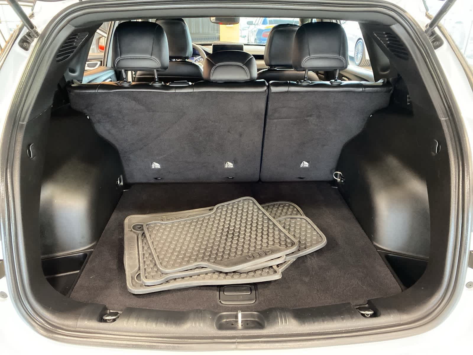 Thumbnail: 2025 Jeep Compass - 28