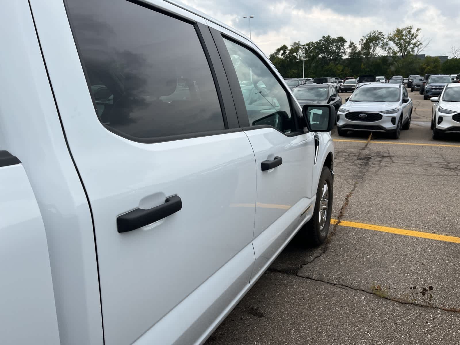 Thumbnail: 2022 Ford F-150 - 16