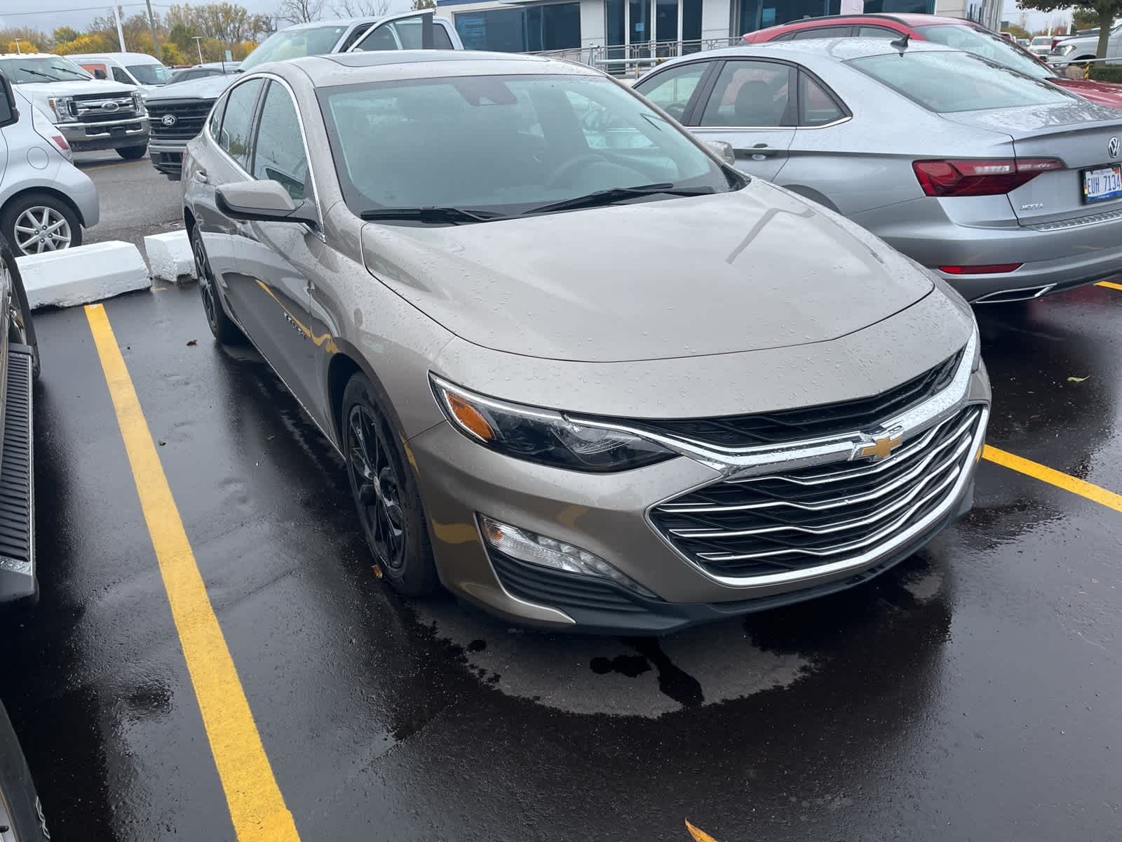 Thumbnail: 2024 Chevrolet Malibu - 17