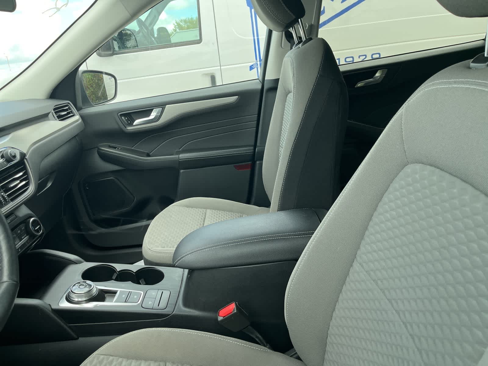 Thumbnail: 2021 Ford Escape - 21