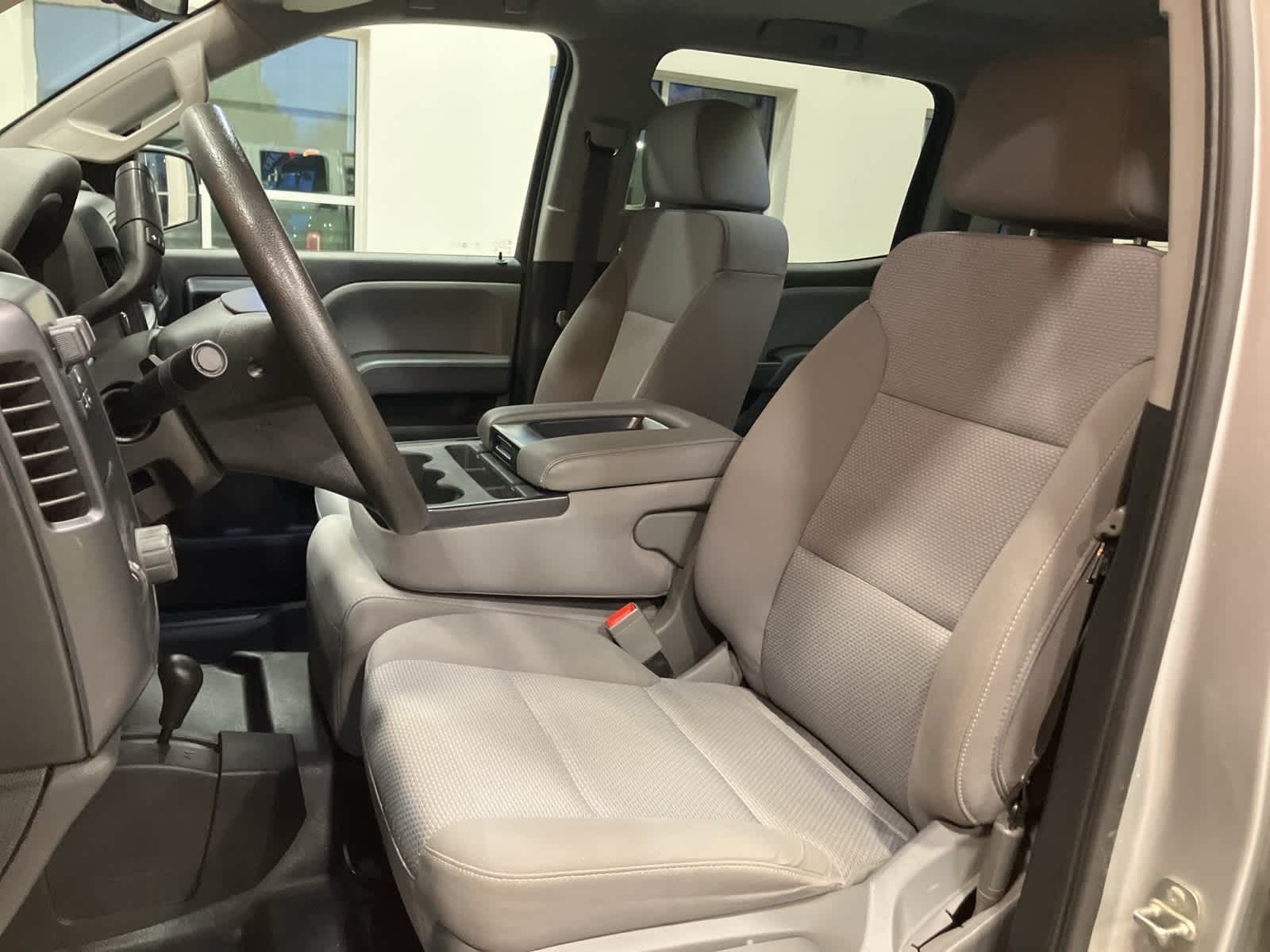 Thumbnail: 2018 Chevrolet Silverado 1500 - 10