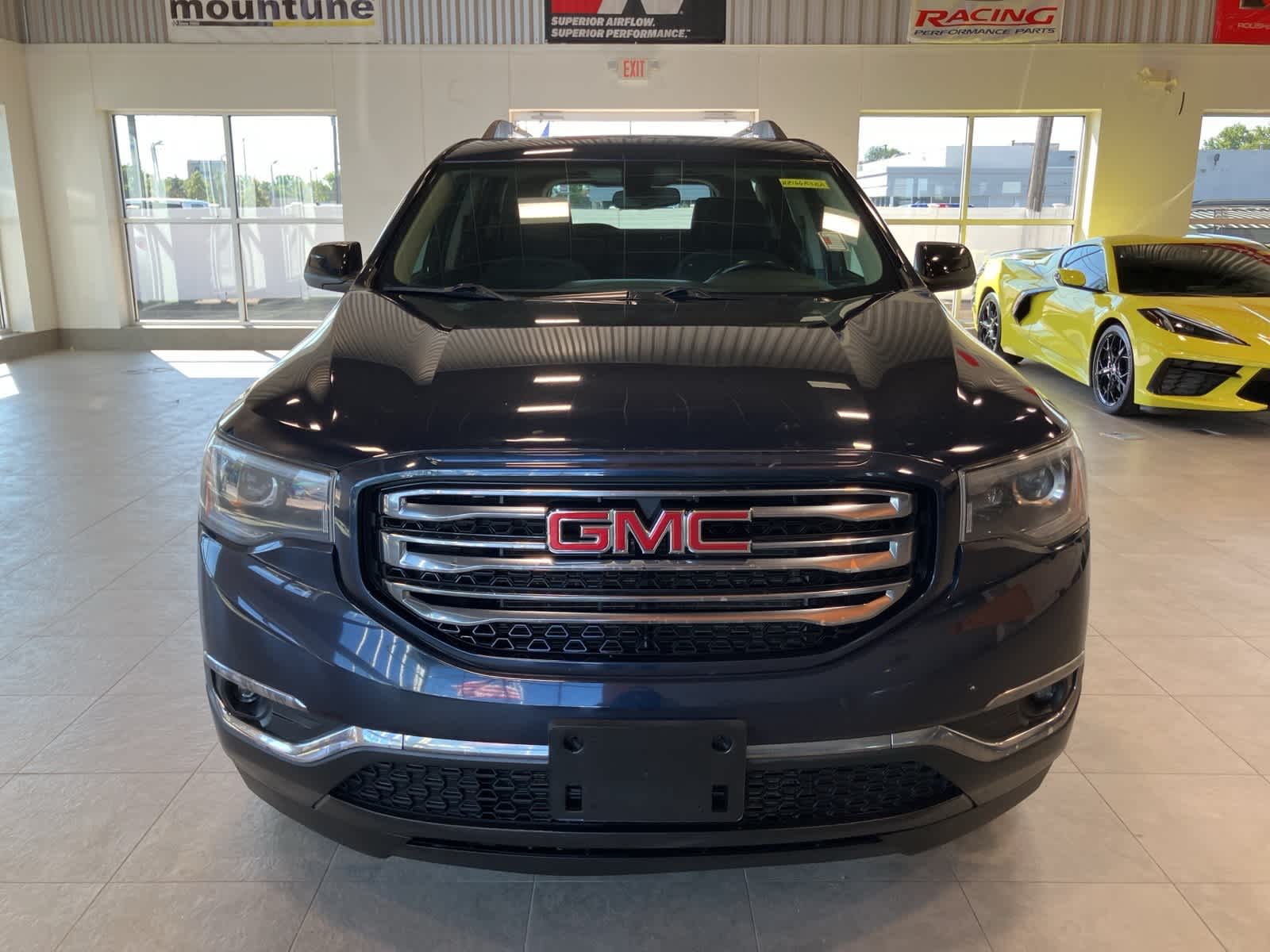 Thumbnail: 2017 GMC Acadia - 2