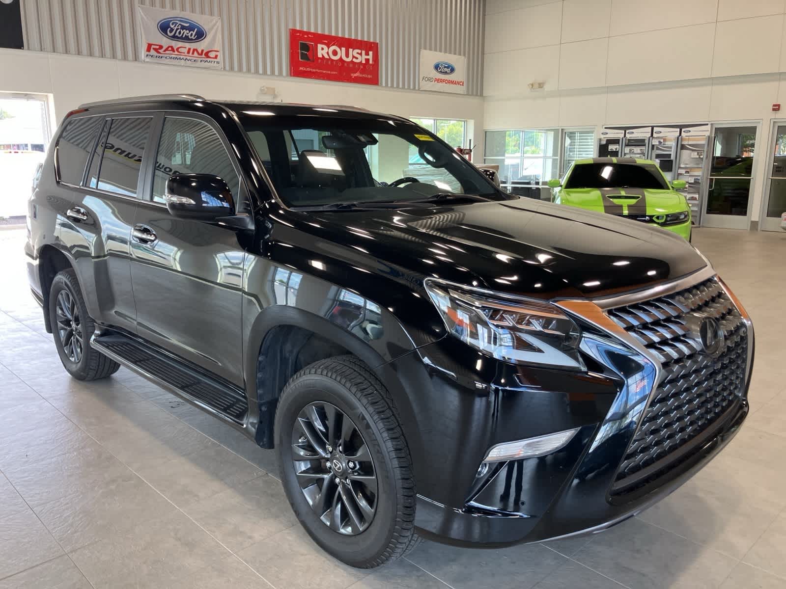 Thumbnail: 2021 Lexus GX - 3