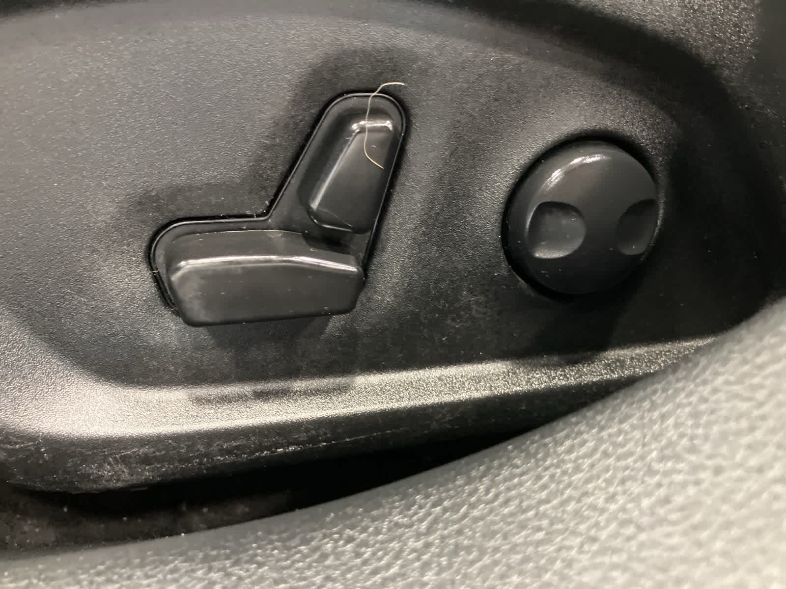 Thumbnail: 2023 Jeep Compass - 11