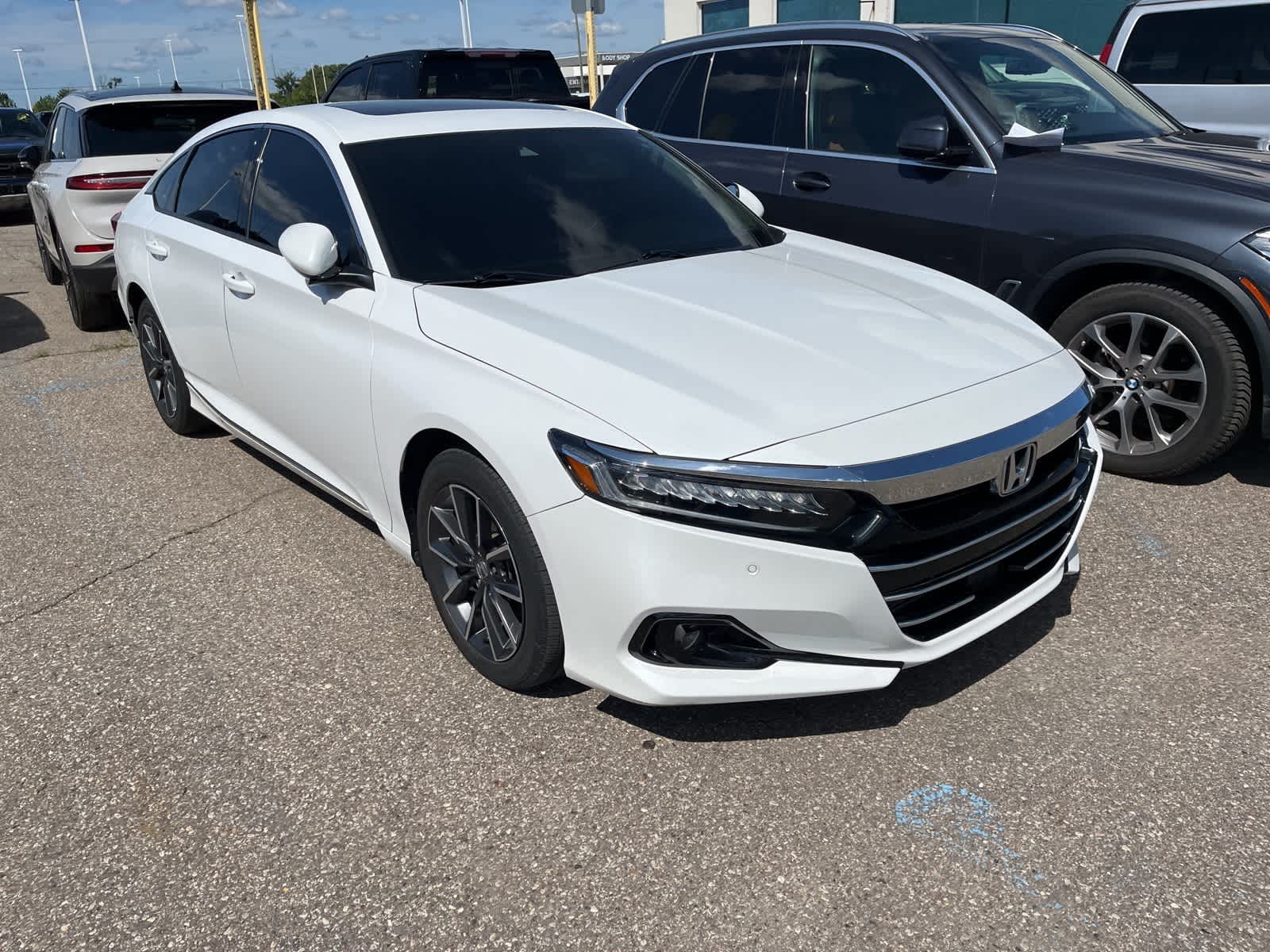 Thumbnail: 2022 Honda Accord - 17