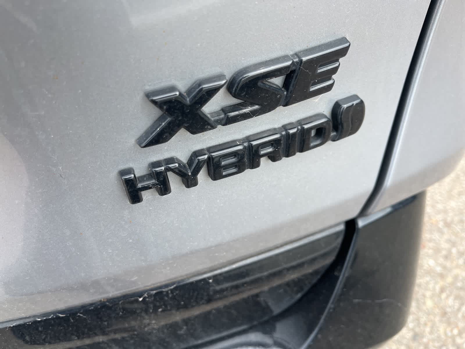 Thumbnail: 2022 Toyota RAV4 - 12