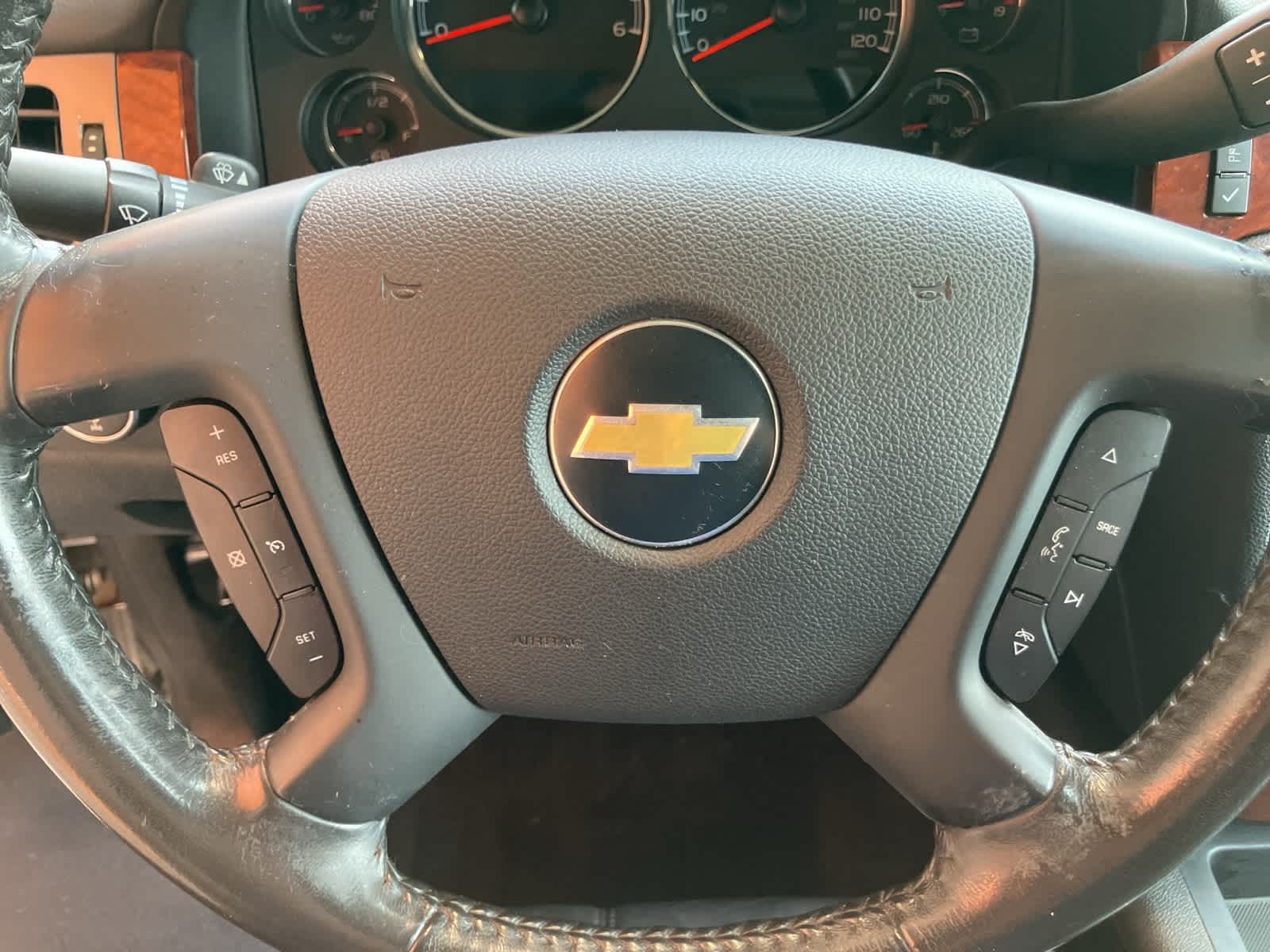 Thumbnail: 2010 Chevrolet Silverado 1500 - 15