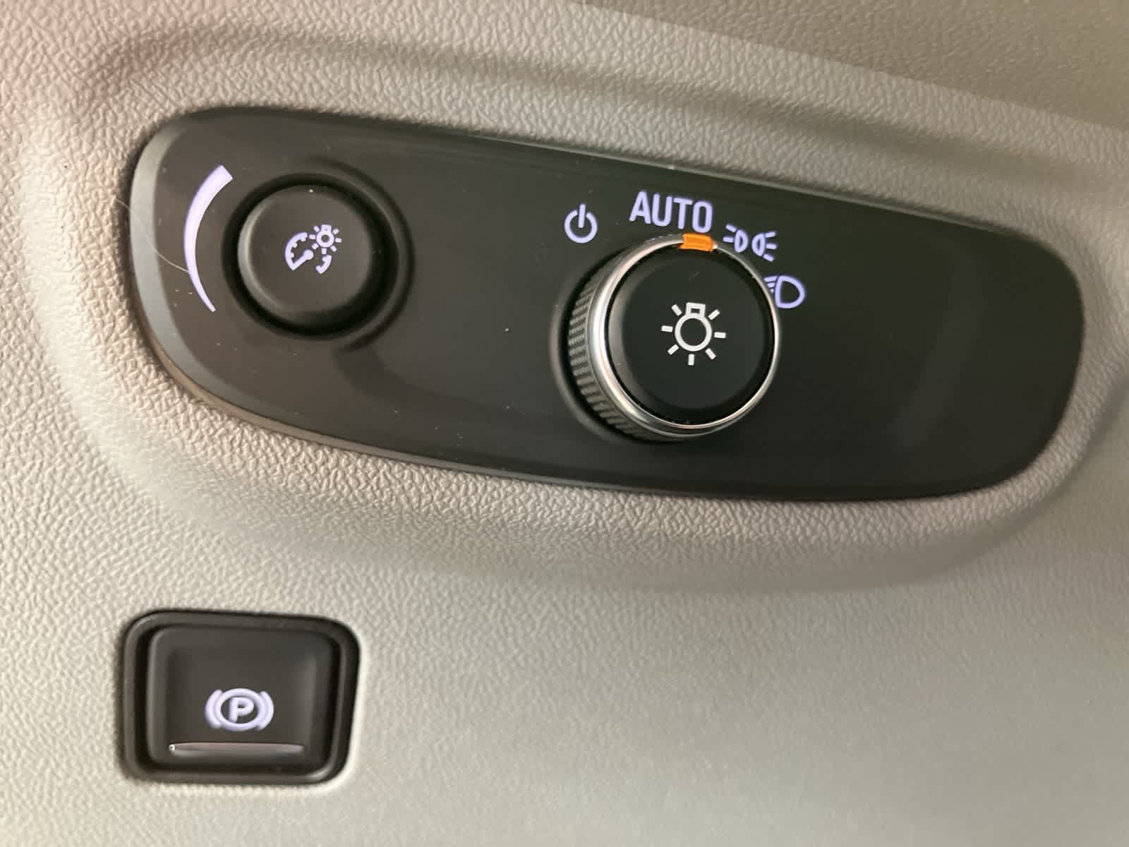 Thumbnail: 2019 GMC Terrain - 12
