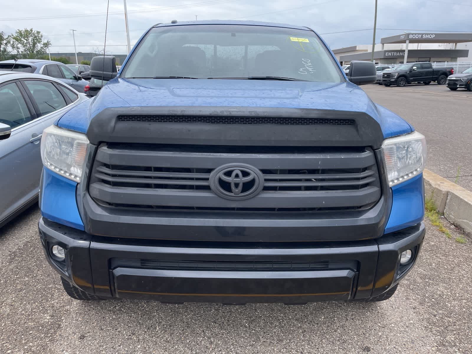 Thumbnail: 2016 Toyota Tundra - 24
