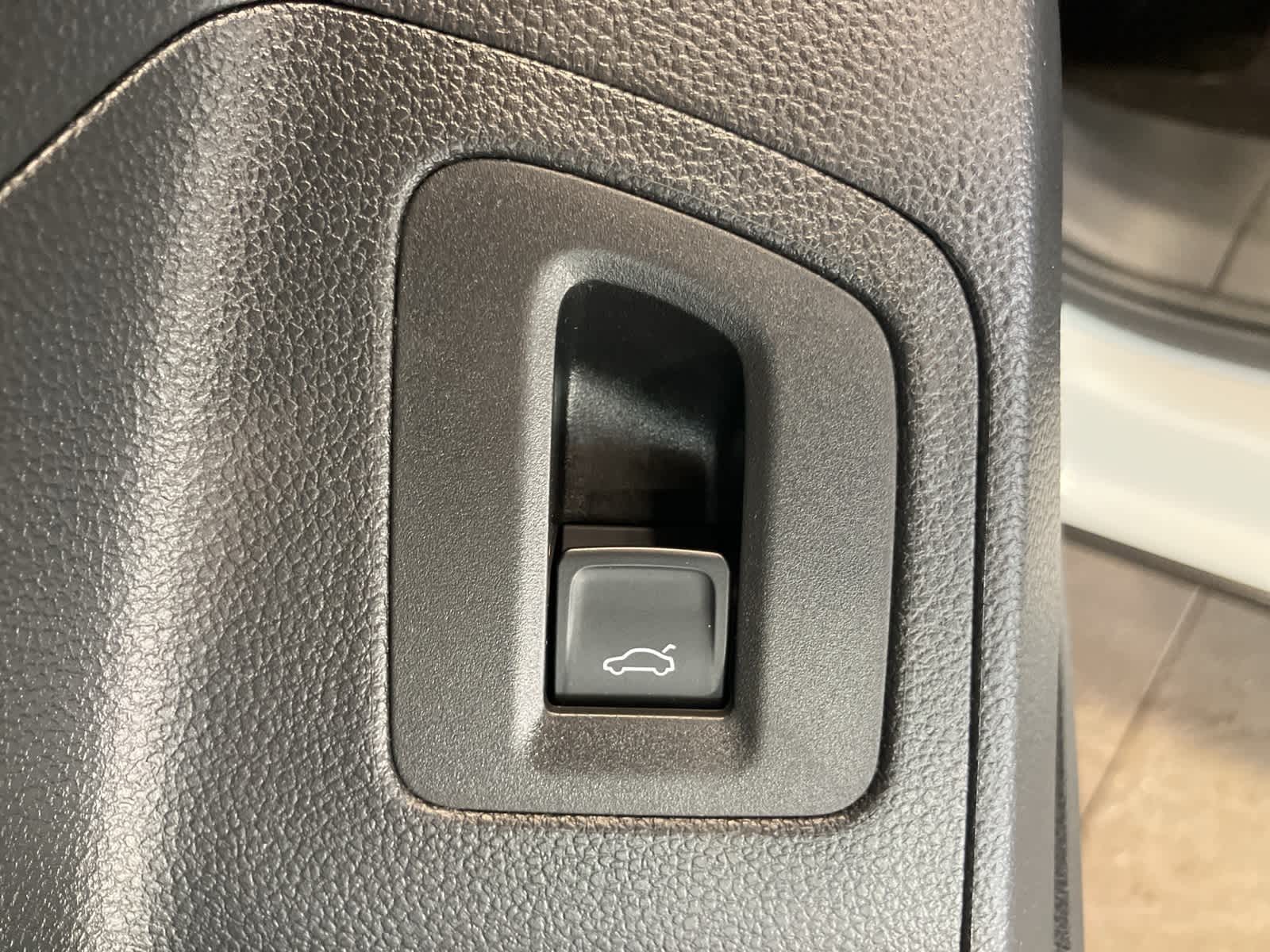 Thumbnail: 2021 Volkswagen Atlas - 12