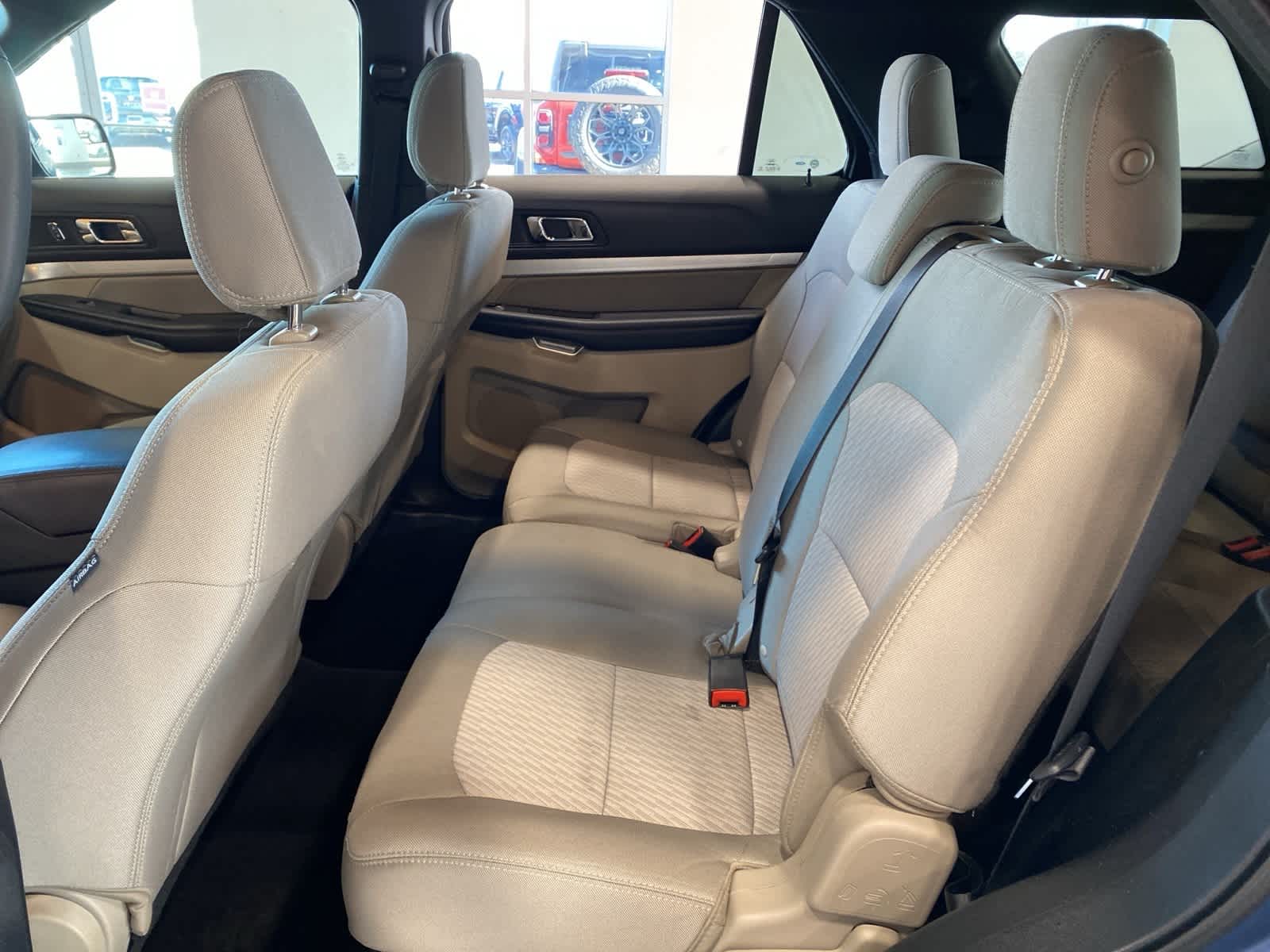 Thumbnail: 2018 Ford Explorer - 25