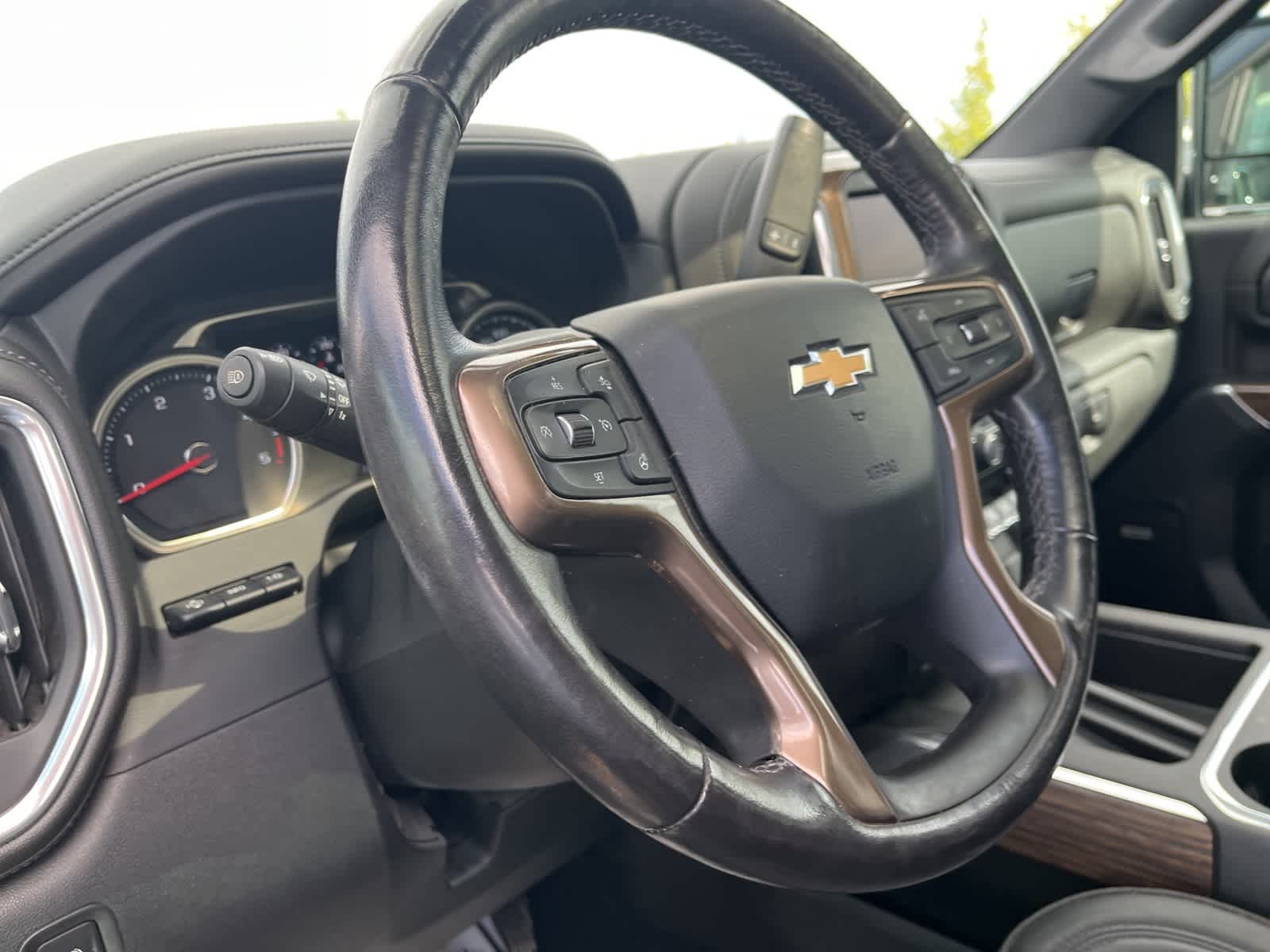 Thumbnail: 2021 Chevrolet Silverado 3500 - 27