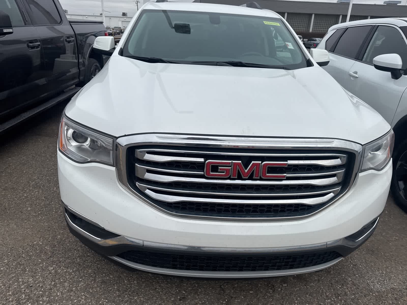 Thumbnail: 2019 GMC Acadia - 16
