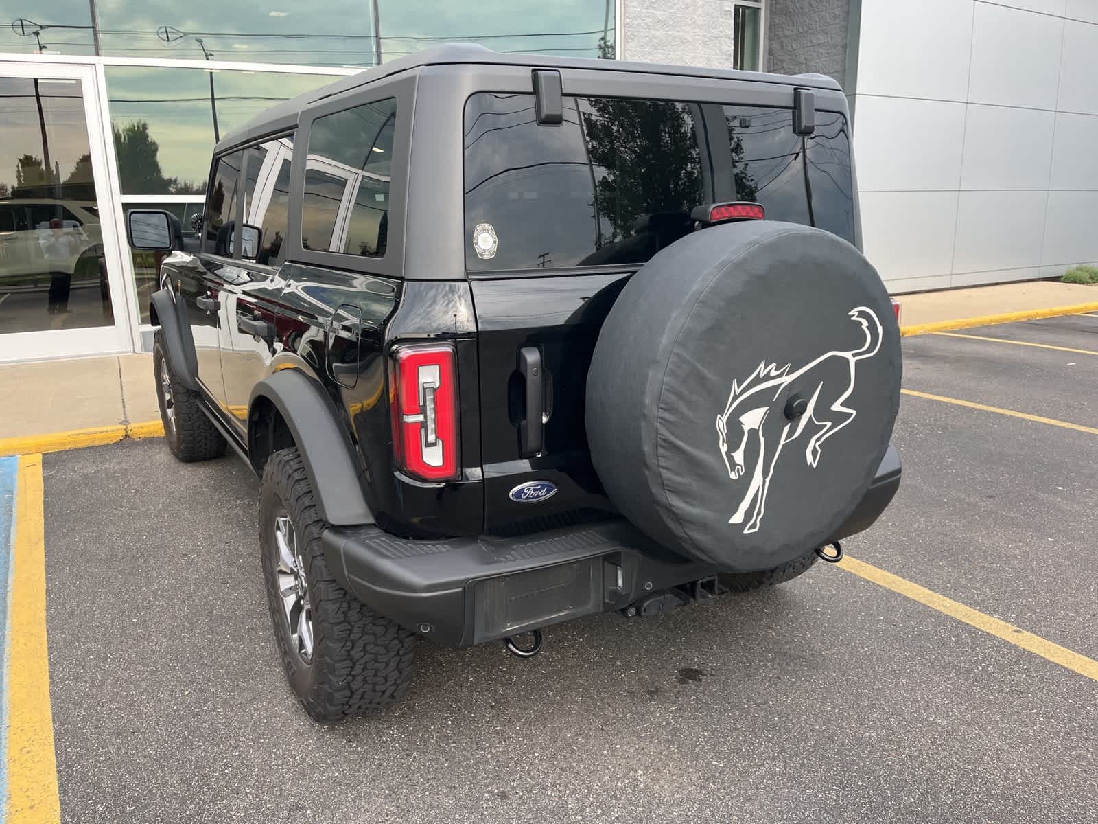 Thumbnail: 2022 Ford Bronco - 9