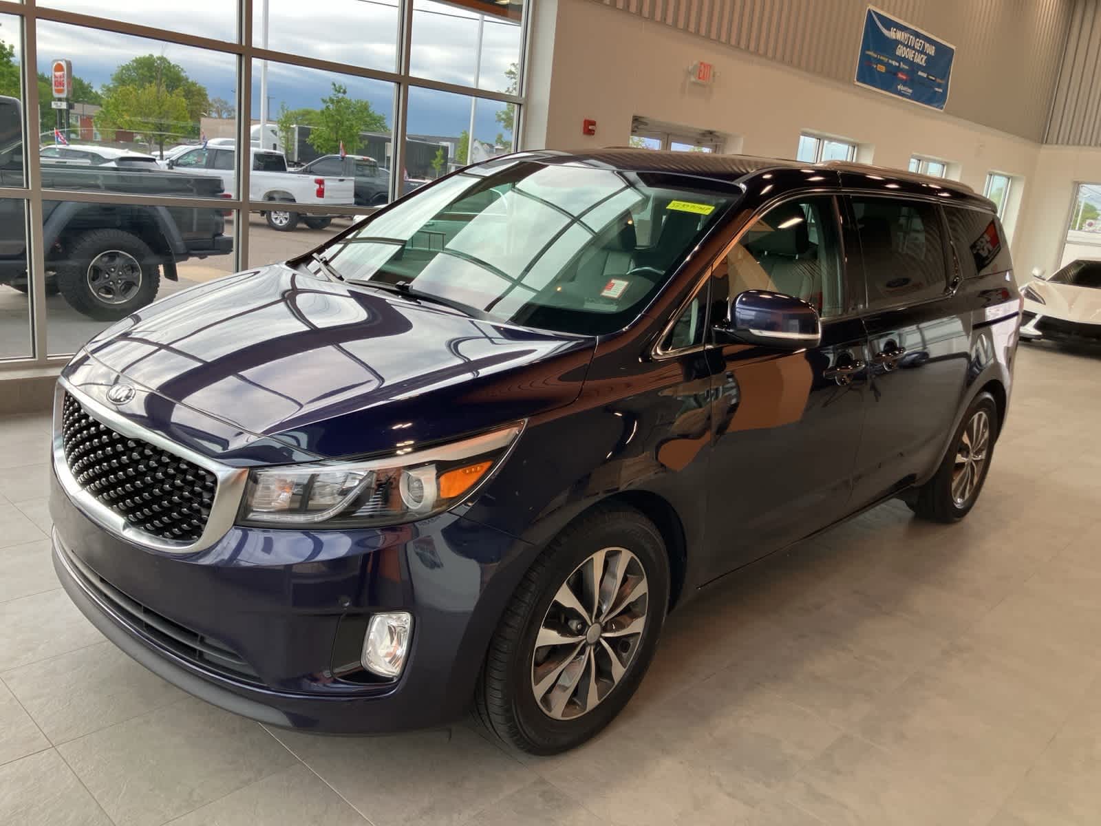 2018 Kia Sedona SX -
                  Sterling Heights, MI