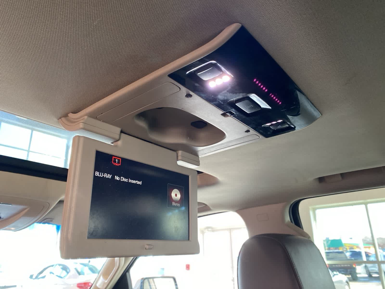 Thumbnail: 2016 GMC Yukon - 28