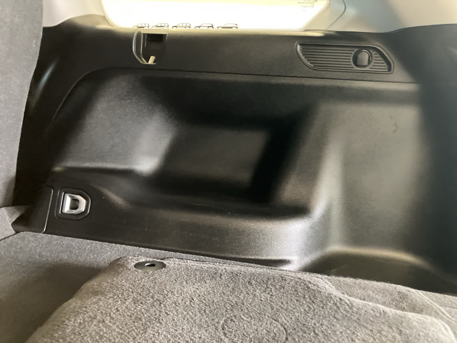 Thumbnail: 2023 Jeep Grand Cherokee - 29