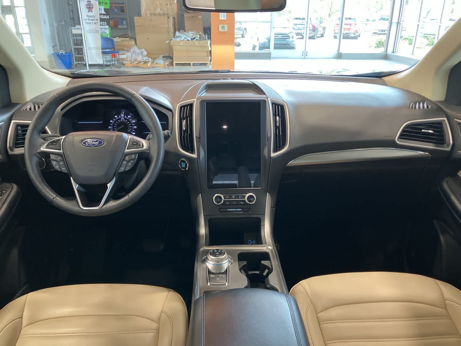 Thumbnail: 2022 Ford Edge - 21