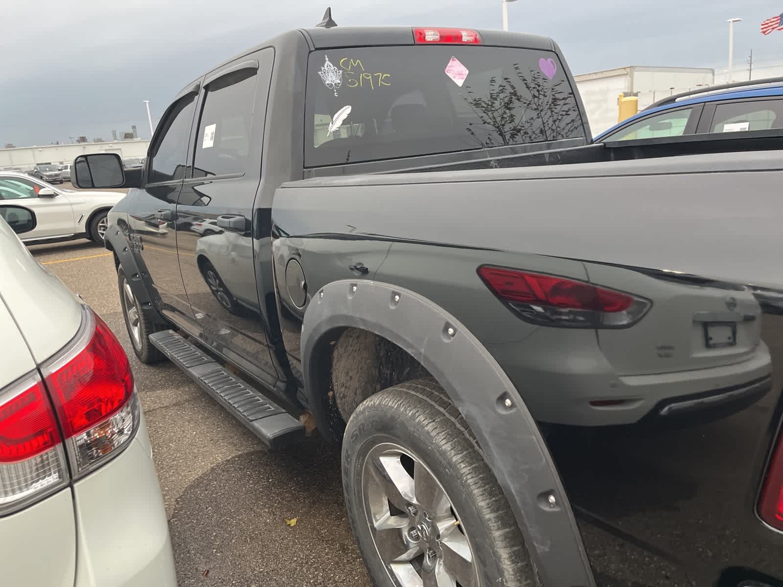 Thumbnail: 2019 RAM 1500 Classic - 10