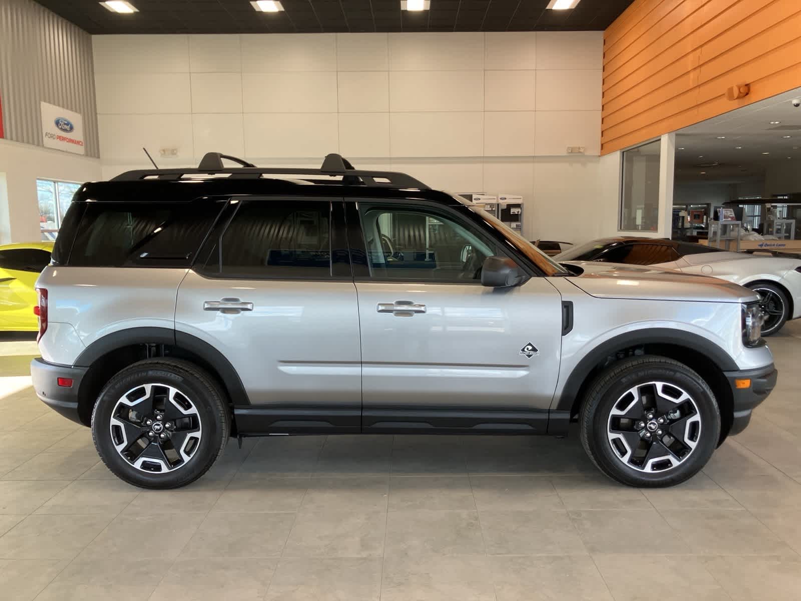 Thumbnail: 2023 Ford Bronco Sport - 4