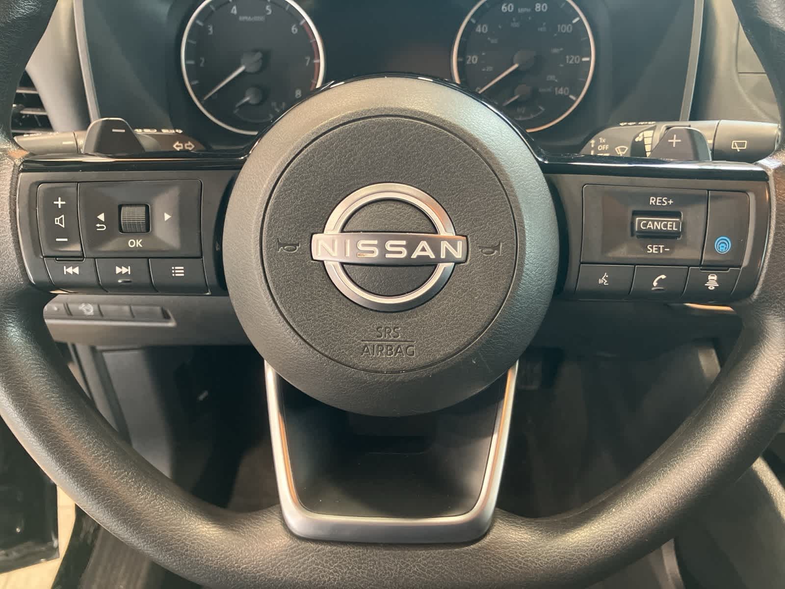 Thumbnail: 2023 Nissan Rogue - 14