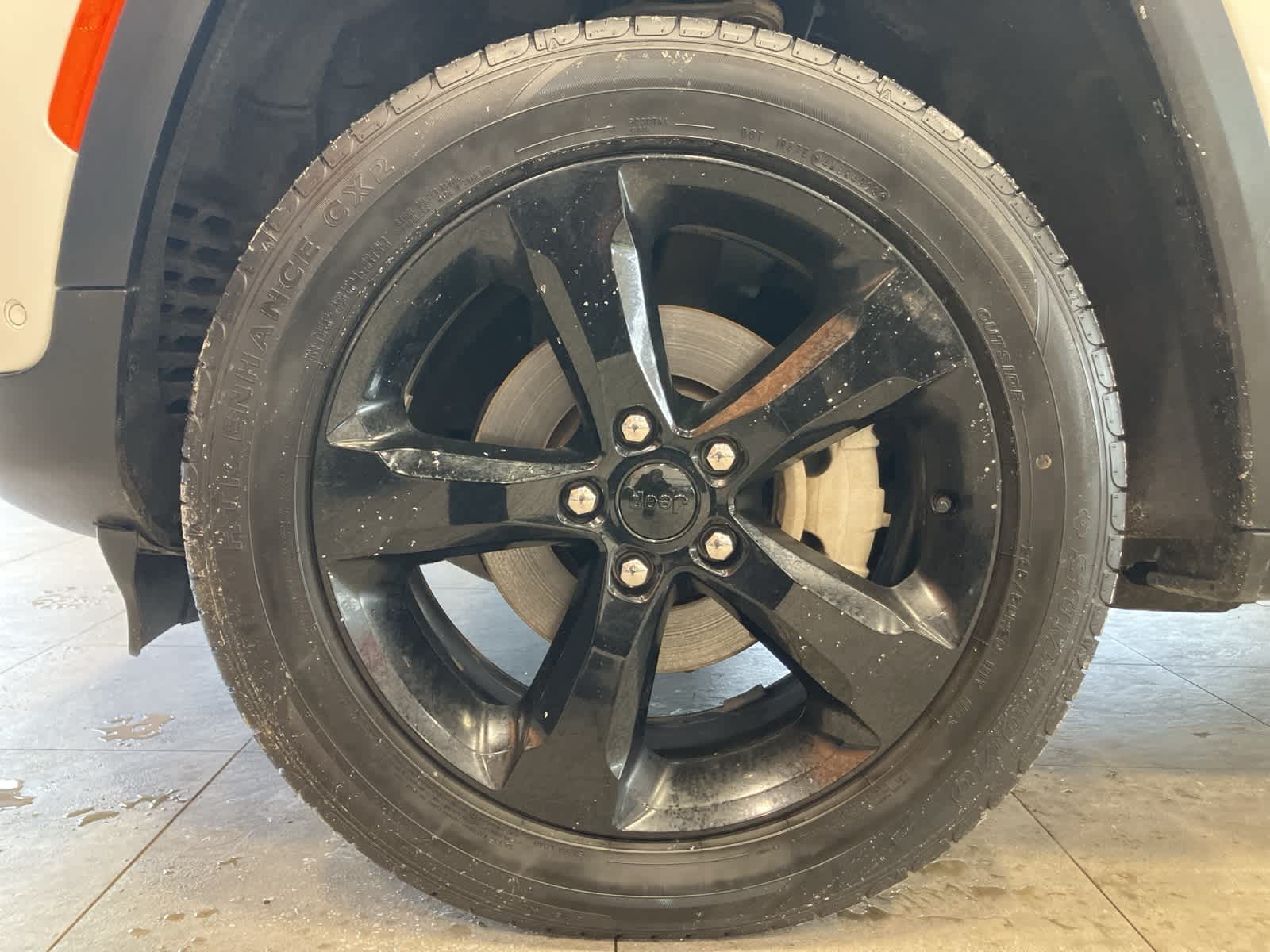 Thumbnail: 2023 Jeep Grand Cherokee - 9