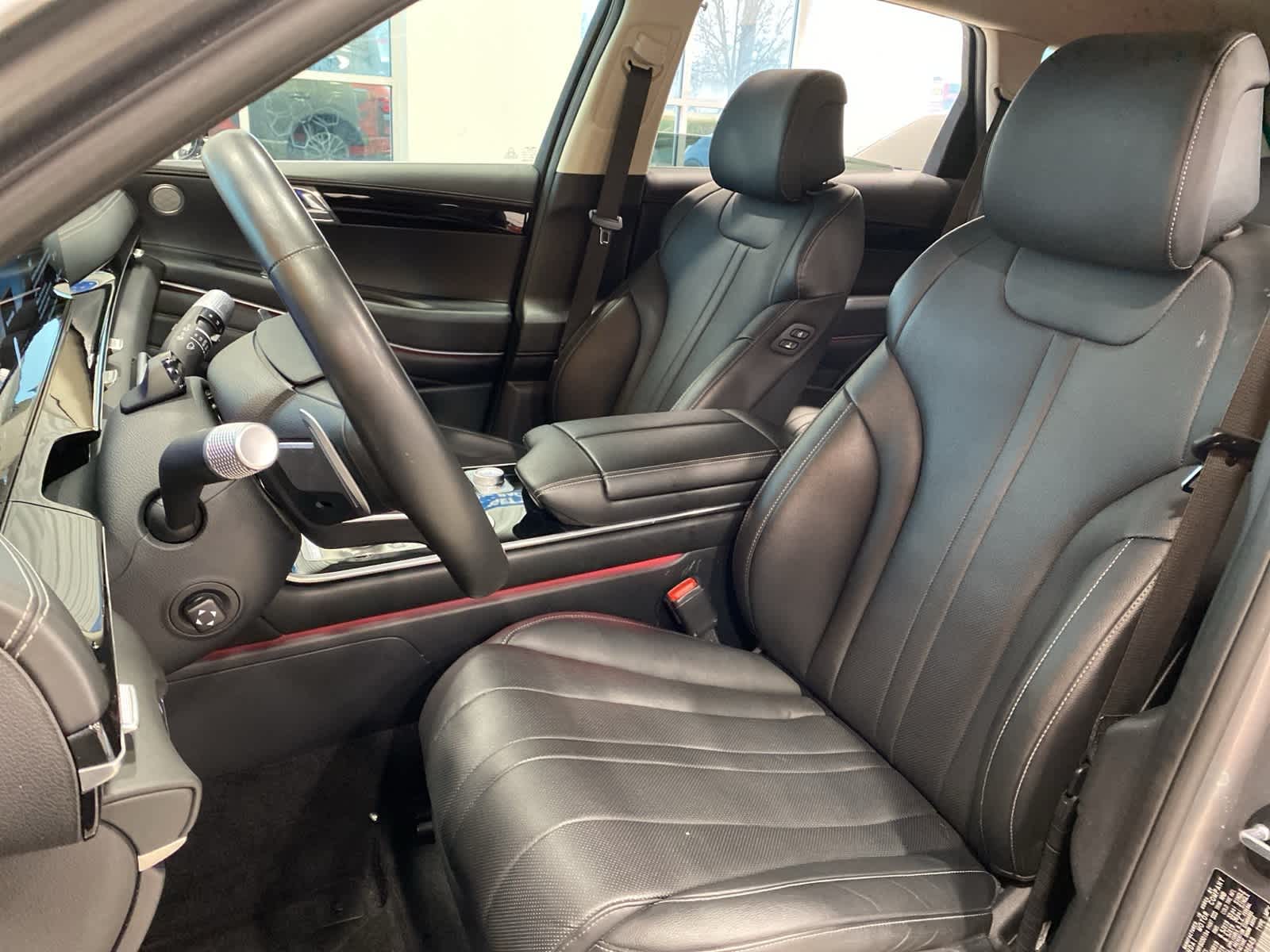 Thumbnail: 2025 Genesis GV80 - 11