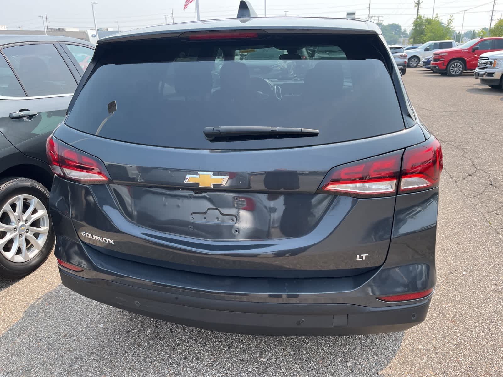 Thumbnail: 2023 Chevrolet Equinox - 9