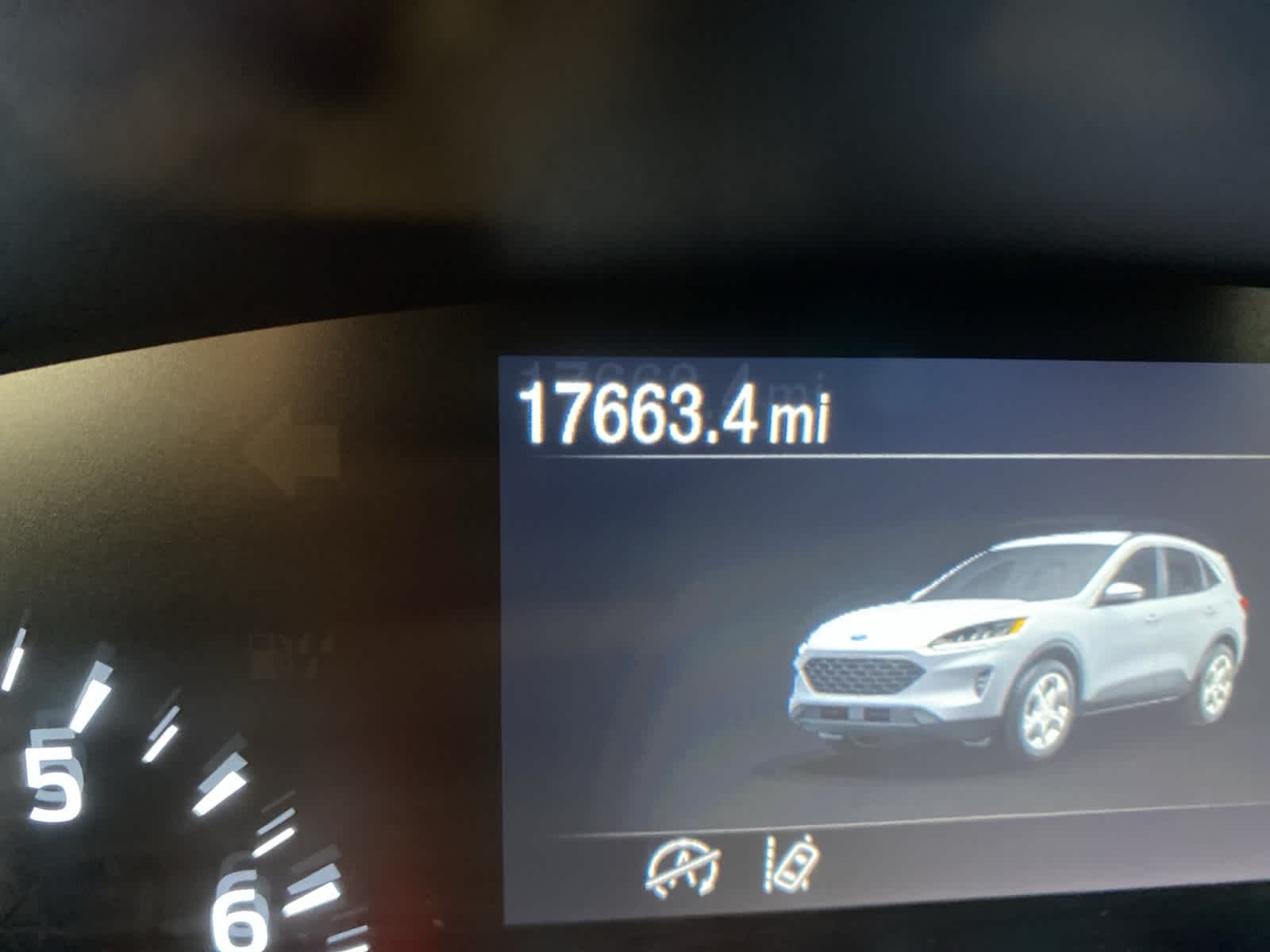 Thumbnail: 2021 Ford Escape - 31