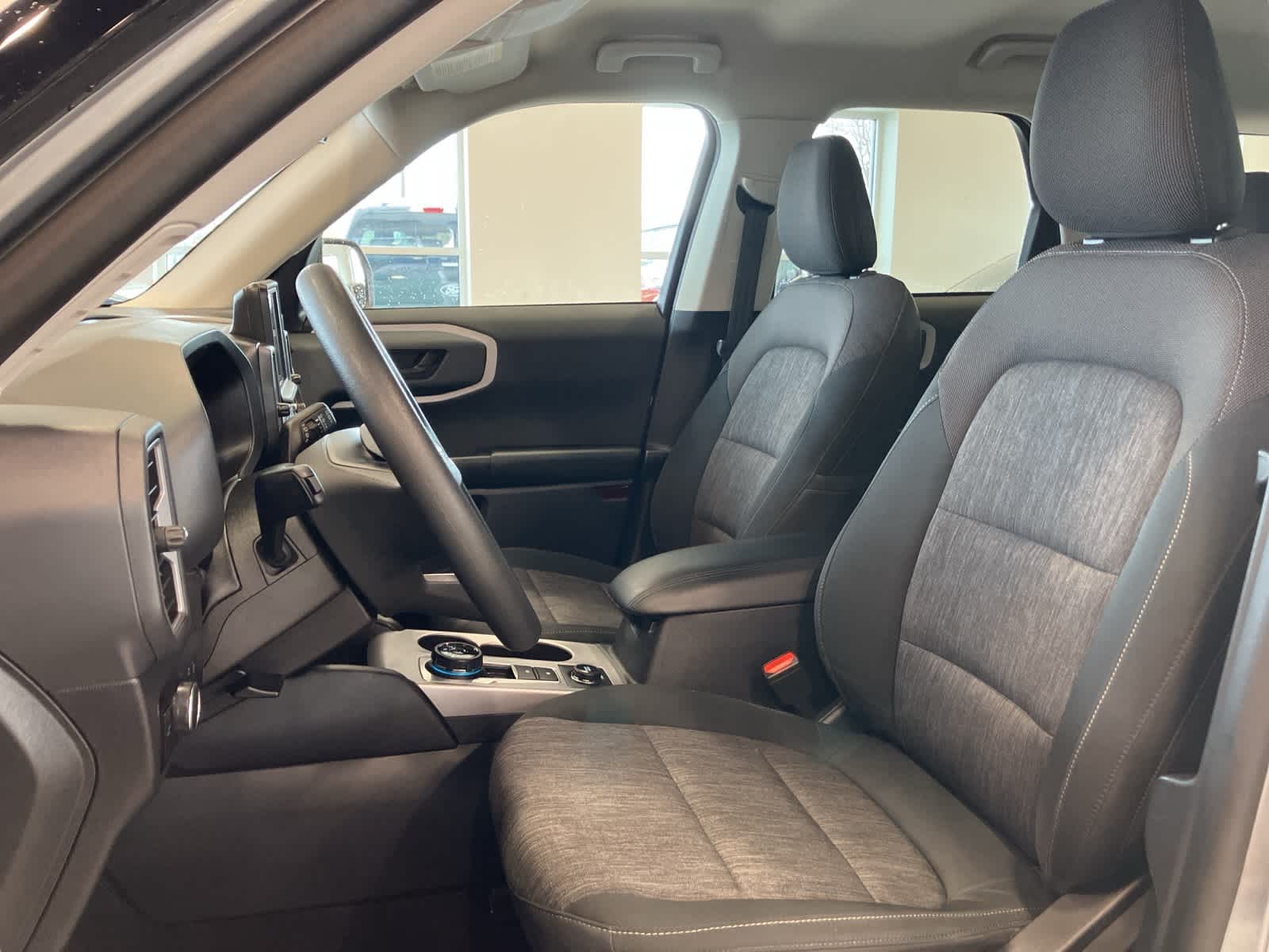 Thumbnail: 2023 Ford Bronco Sport - 10