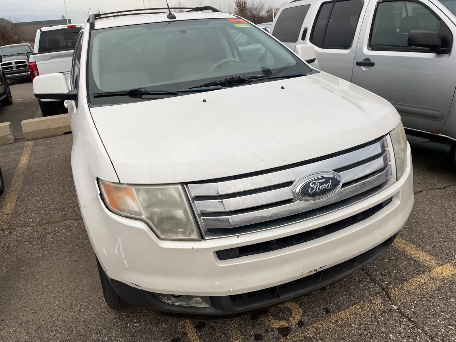 Thumbnail: 2010 Ford Edge - 20