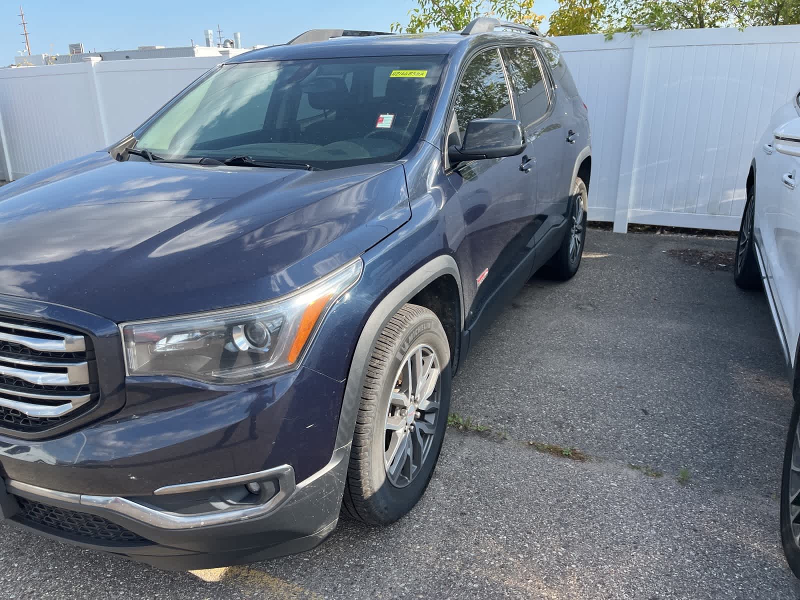 Thumbnail: 2017 GMC Acadia - 4