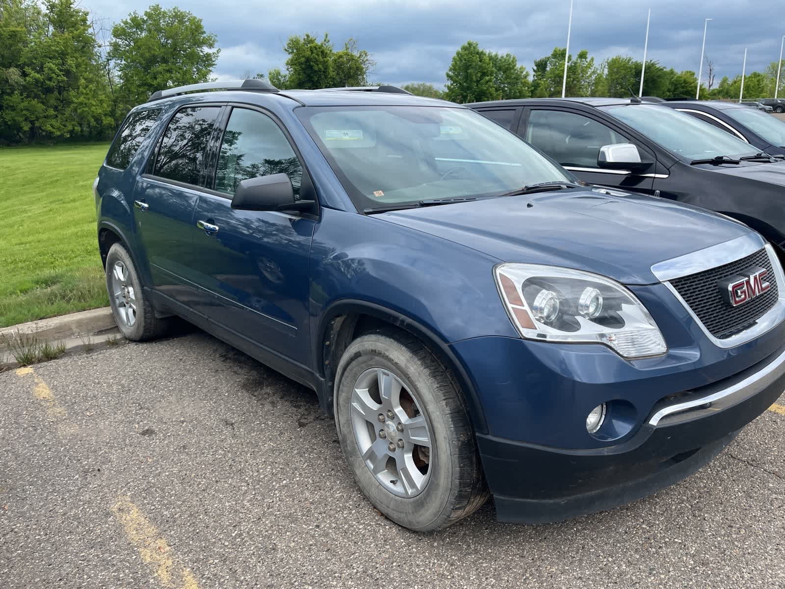 Thumbnail: 2012 GMC Acadia - 18
