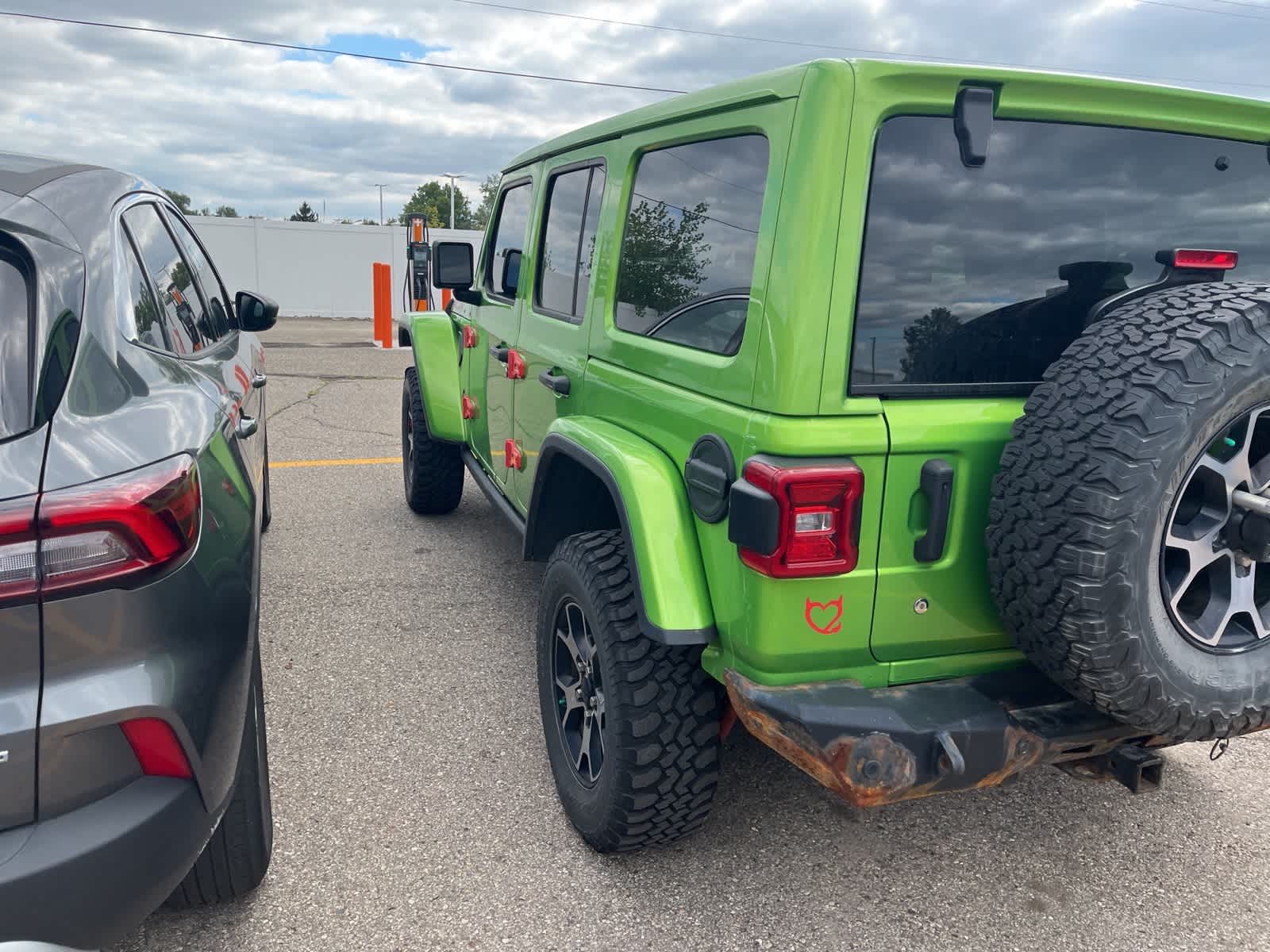 Thumbnail: 2019 Jeep Wrangler - 8